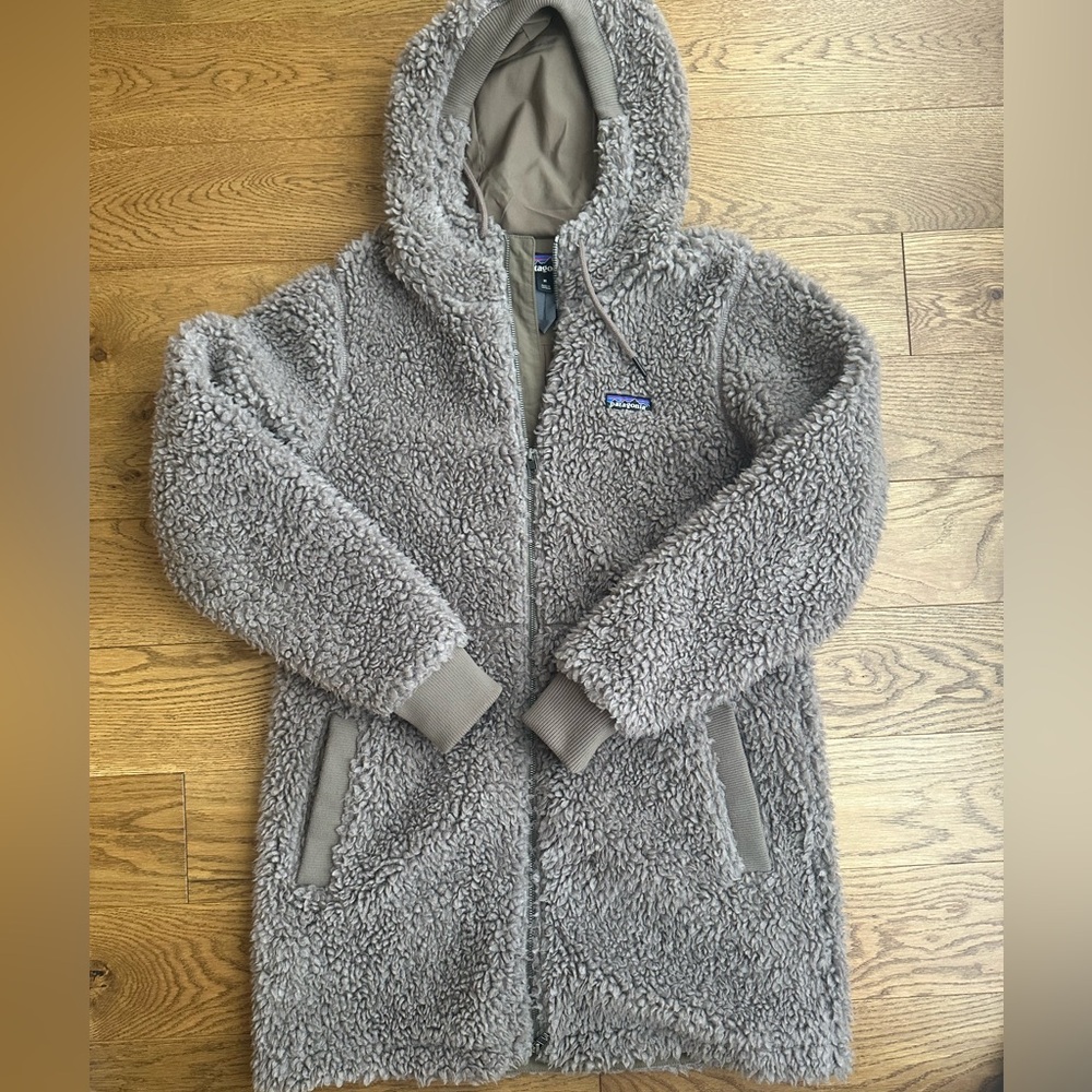 Patagonia dusty mesa parka